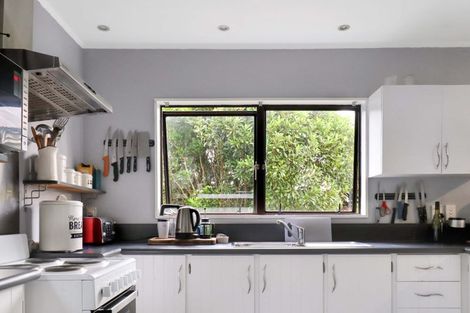 Photo of property in 23b Kennedy Grove, Stokes Valley, Lower Hutt, 5019