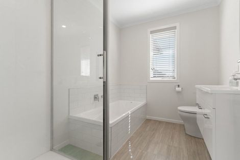 Photo of property in 2 Stoneleigh Drive, Solway, Masterton, 5810