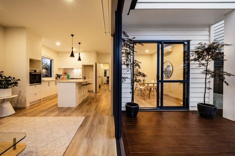 Photo of property in 70 Kano Way, Hobsonville, Auckland, 0616