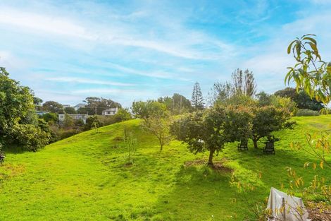 Photo of property in 76 Tennis Court Road, Raumati South, Paraparaumu, 5032
