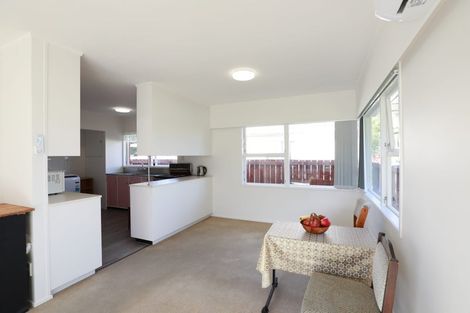 Photo of property in 1/648 Pakuranga Road, Howick, Auckland, 2010