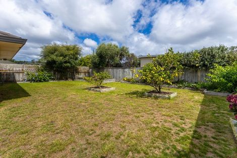 Photo of property in 40 Campion Road, Waikanae Beach, Waikanae, 5036