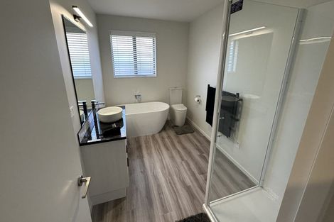 Photo of property in 36 Plover Avenue, Amberley, 7410