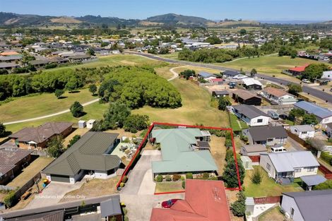 Photo of property in 12 Karia Grove, Papamoa Beach, Papamoa, 3118