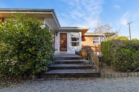 Photo of property in 3 Point Bush Road, Waimate, 7924