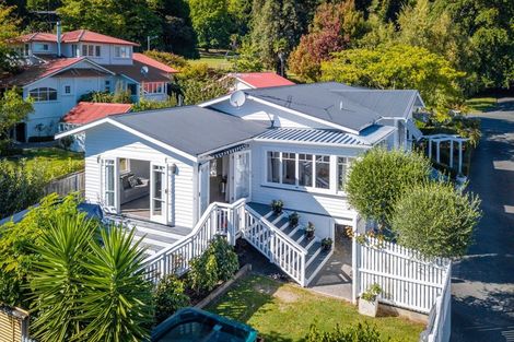 Photo of property in 11 Brougham Street, Nelson South, Nelson, 7010