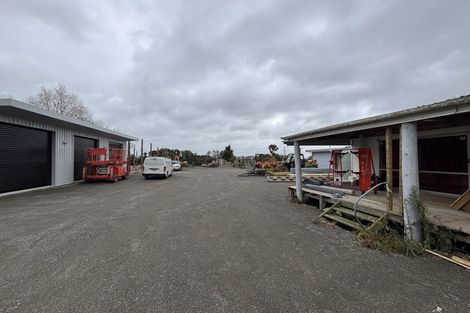 Photo of property in 301 Tennent Drive, Turitea, Palmerston North, 4472