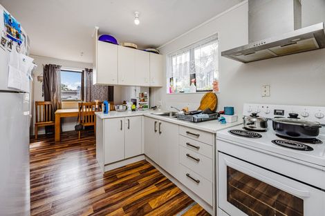 Photo of property in 1/27 Silver Creek Road, Weymouth, Auckland, 2103