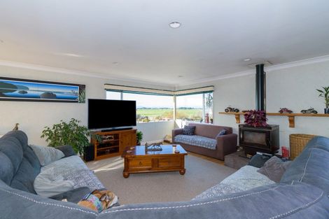 Photo of property in 140 Lake Road, Himatangi, Foxton, 4891
