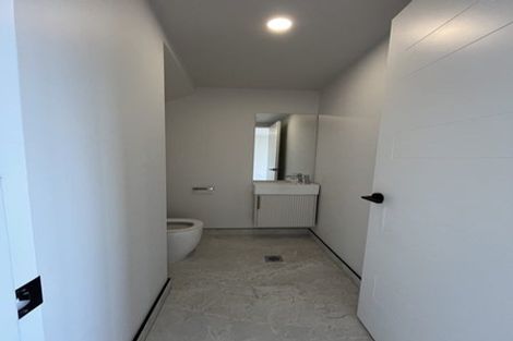 Photo of property in 11 Puihi Crescent, Massey, 0614