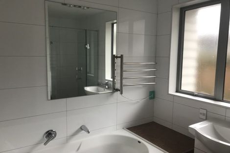 Photo of property in 10 Moho Lane, Takanini, 2112