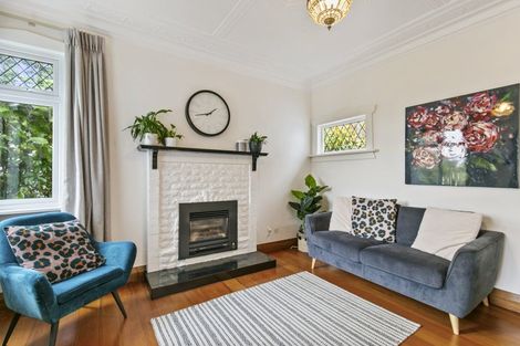 Photo of property in 30 Izard Road, Khandallah, Wellington, 6035