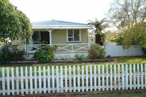 Photo of property in 47 Wilson Street, Waverley, 4510