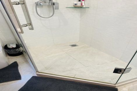 Photo of property in 10 Devon Street, Te Atatu South, Auckland, 0610