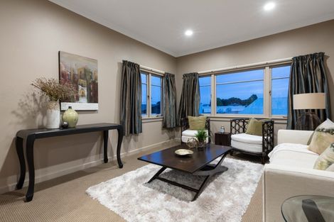 Photo of property in 37 Burrows Street, Tauranga South, Tauranga, 3112