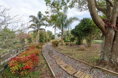 Photo of property in 802 Tuhikaramea Road, Ngahinapouri, Hamilton, 3290