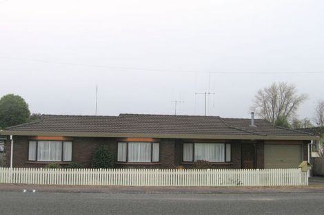 Photo of property in 30 Dalgliesh Avenue, Forest Lake, Hamilton, 3200