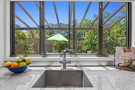 Photo of property in 89a Hebron Road, Waiake, Auckland, 0630