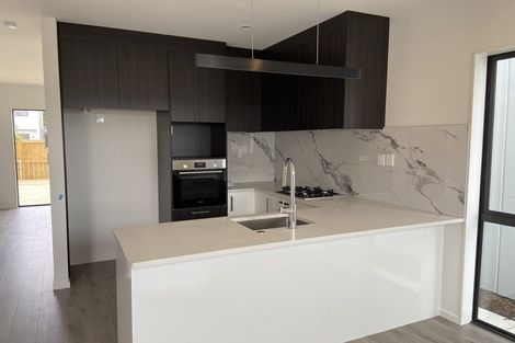 Photo of property in 37 Kairakau Street, Papakura, 2110