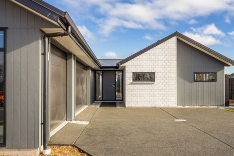 Photo of property in 163 Townsend Road, Rangiora, 7400