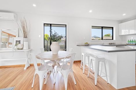 Photo of property in 1/4 Trist Place, Edgeware, Christchurch, 8013