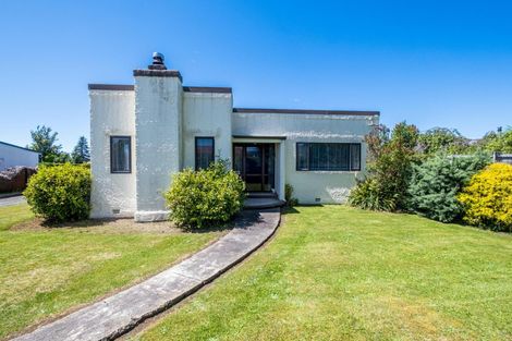 Photo of property in 39 Rhodes Street, Waimate, 7924