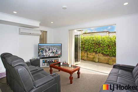 Photo of property in 12 Merlot Lane, Pukekohe, 2120