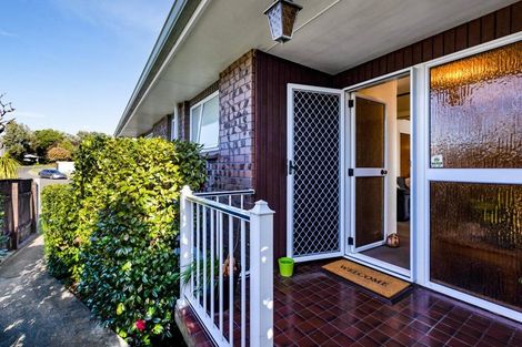 Photo of property in 21 Villa Place, Bell Block, New Plymouth, 4312