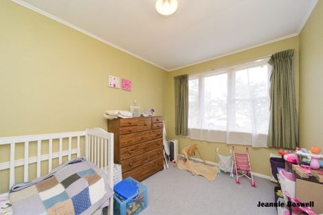 Photo of property in 11 Leslie Avenue, Cloverlea, Palmerston North, 4412