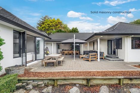 Photo of property in 7 Kerridge Close, Shamrock Park, Auckland, 2016