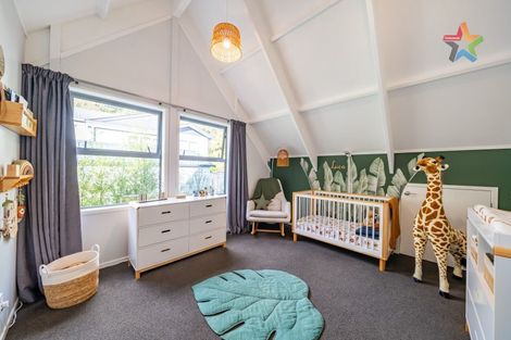 Photo of property in 129 Manuka Street, Stokes Valley, Lower Hutt, 5019