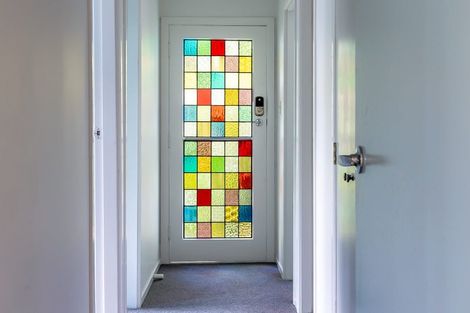 Photo of property in 9 Raroa Terrace, Waiatarua, Auckland, 0604