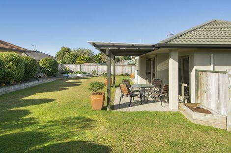 Photo of property in 1 Peregrine Place, Welcome Bay, Tauranga, 3112