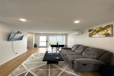 Photo of property in 5/20 James Laurie Street, Henderson, Auckland, 0612