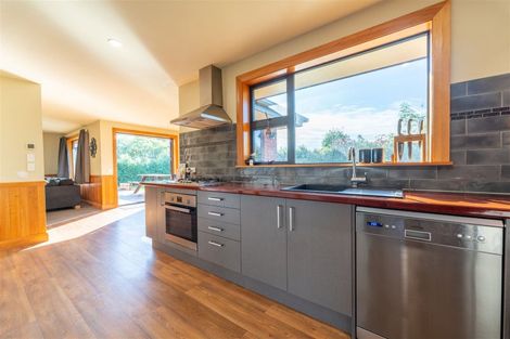 Photo of property in 18 Maclean Street, Glenavy, Waimate, 7980