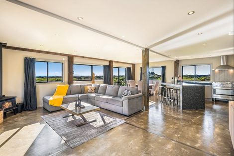 Photo of property in 155 Derham Road, Te Horo, Otaki, 5581