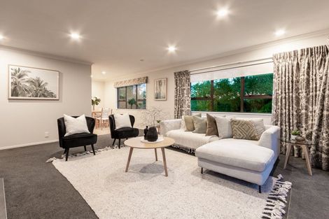 Photo of property in 50 Dale Road, Raumati South, Paraparaumu, 5032