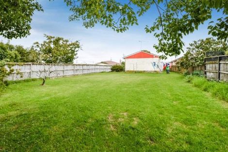 Photo of property in 2/25 Hamlin Road, Mount Wellington, Auckland, 1060