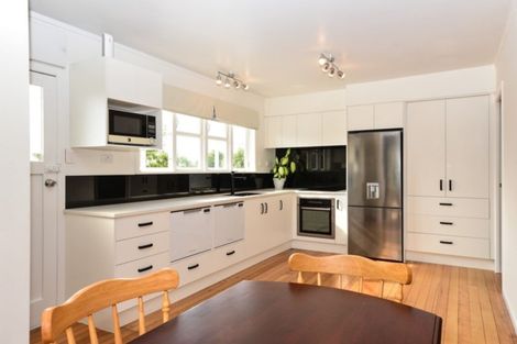 Photo of property in 161 Tuhikaramea Road, Dinsdale, Hamilton, 3204