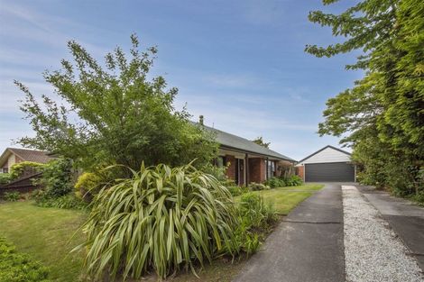 Photo of property in 41 Karnak Crescent, Russley, Christchurch, 8042
