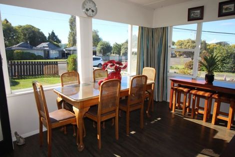 Photo of property in 13 Chamberlain Street, Dannevirke, 4930