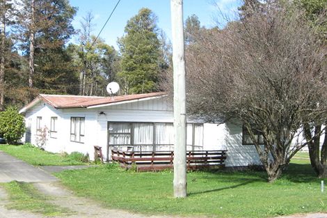Photo of property in 176 Hautapu Street, Taihape, 4720