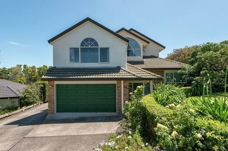 Photo of property in 2/130 Sandspit Road, Shelly Park, Auckland, 2014