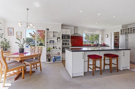 Photo of property in 10 Holly Place, Rangiora, 7400