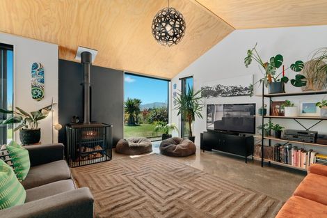 Photo of property in 19 Glenaray Crescent, Wanaka, 9305