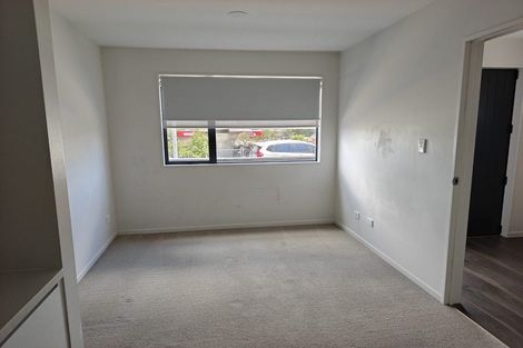 Photo of property in 2/16 William Roberts Road, Pakuranga, Auckland, 2010