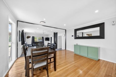 Photo of property in 2 Philip Street, Carterton, 5713