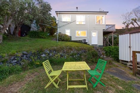 Photo of property in 17 Waiho Terrace, Elsdon, Porirua, 5022