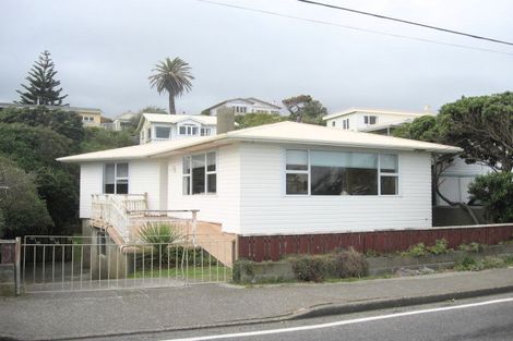 Photo of property in 11 The Esplanade, Raumati South, Paraparaumu, 5032
