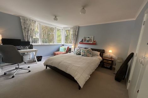 Photo of property in 2 Te Kura Road, Pukerua Bay, 5026